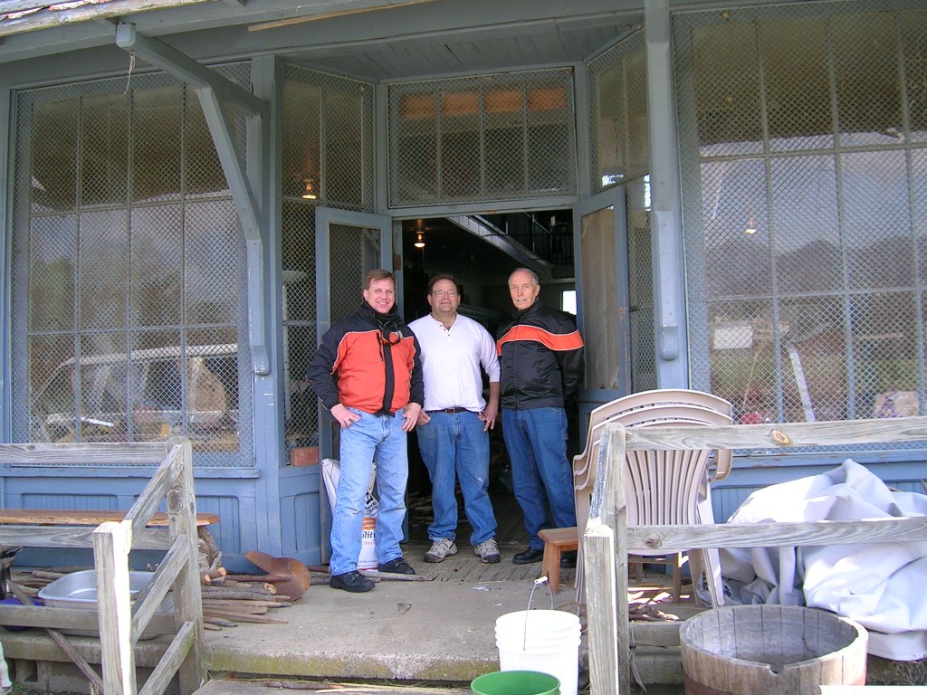 Friendswood Brooms in Leicester, NC